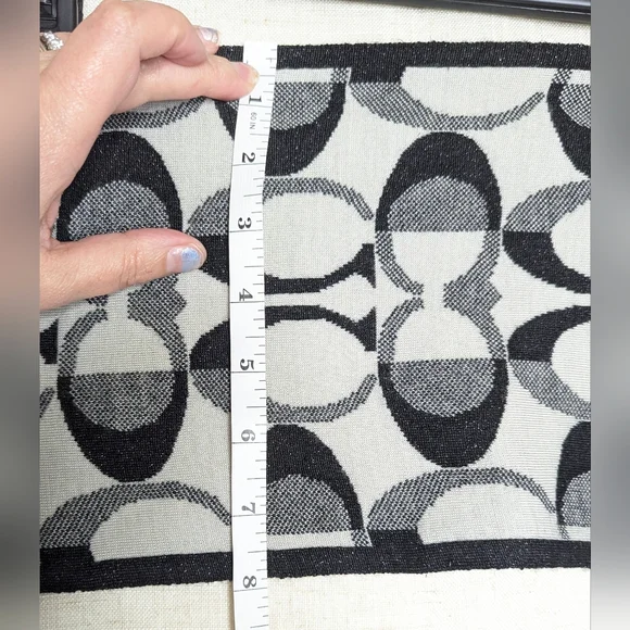 Coach Signature Black White Gray Wool Blend Knit Scarf Shawl - Picture 5 of 7